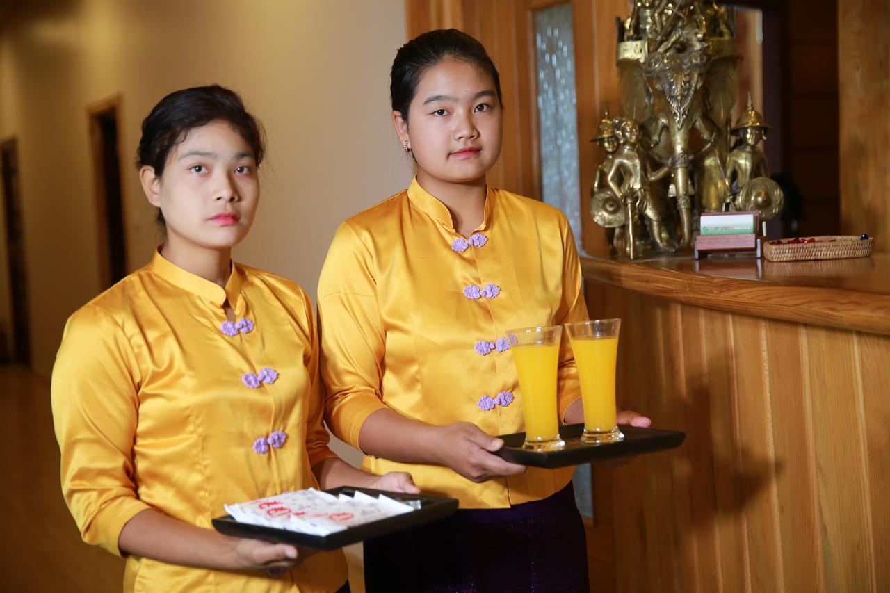 Essence Motel Kalaw Luaran gambar