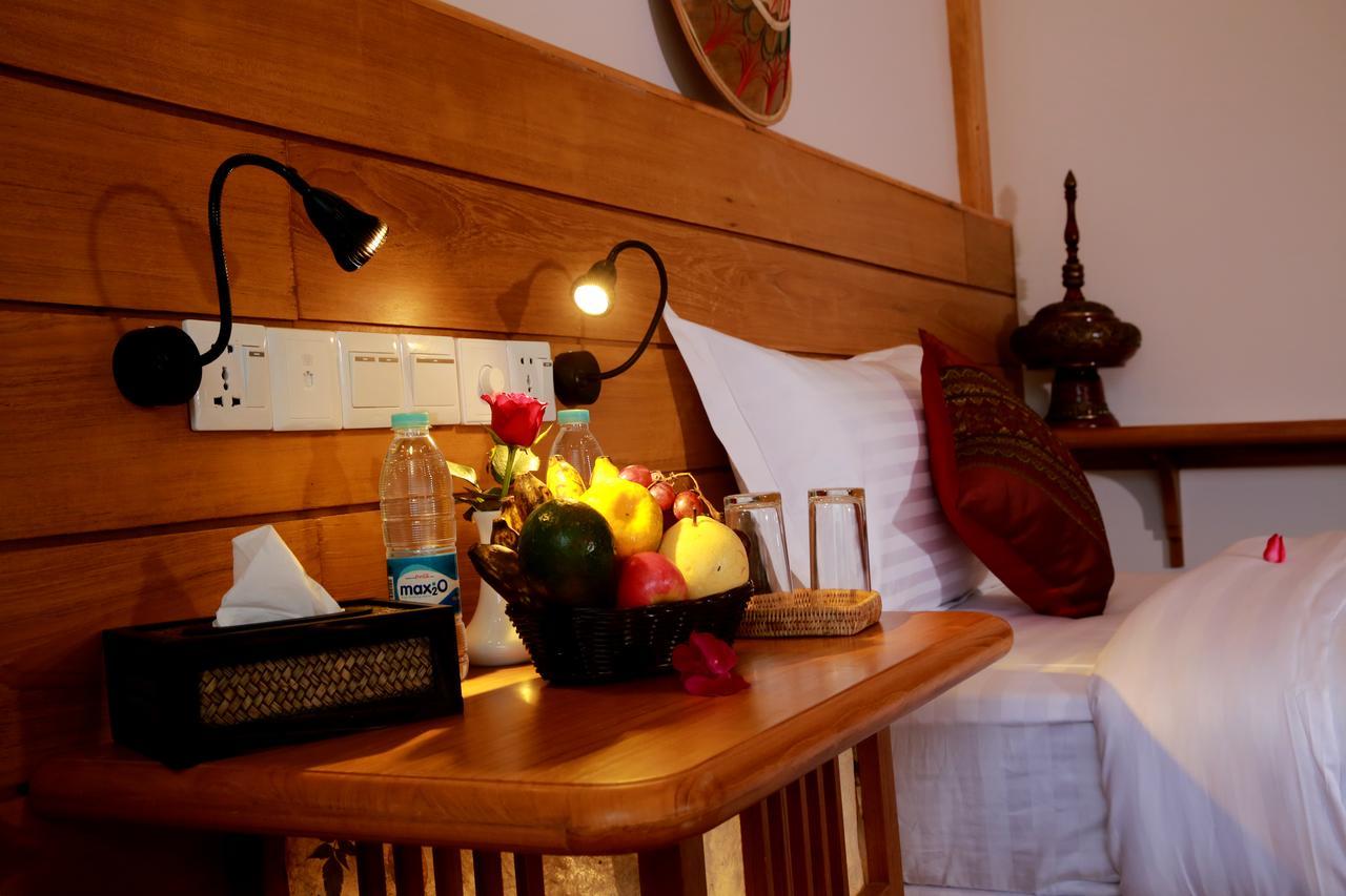 Essence Motel Kalaw Luaran gambar